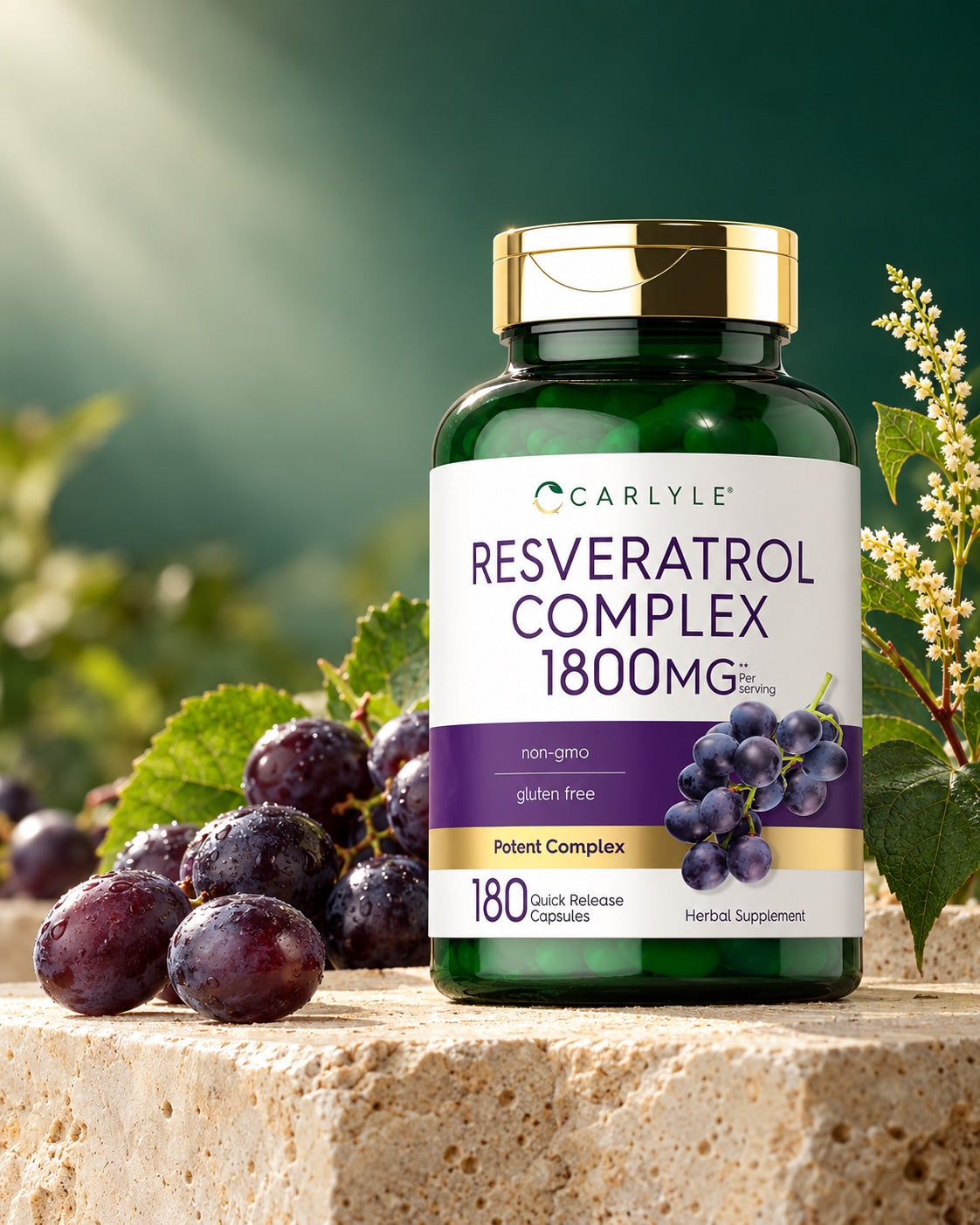 Carlyle Resveratrol Complex 1800 mg junto a uvas y botánicos